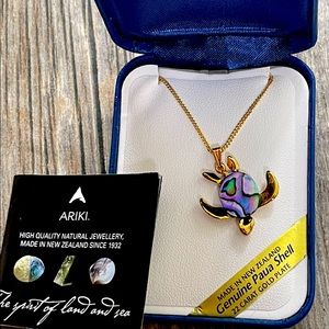 COPY - Ariki Genuine Paua shell 22k gold plated turtle necklace NIB